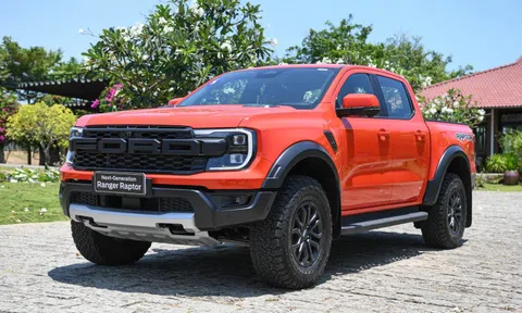 Bán tải Nhật vẫn lép vế trước Ford Ranger