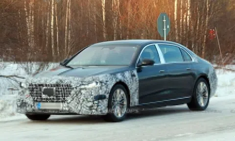 Mercedes-Maybach S-Class mới sẽ có đèn pha ngôi sao, màn hình 56 inch