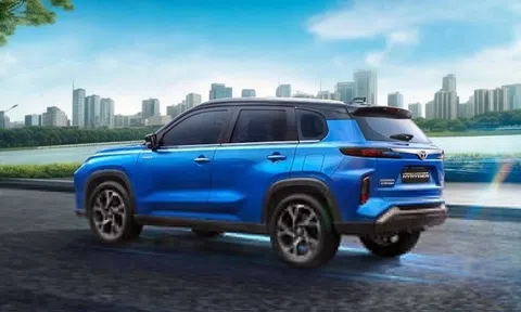 Toyota ra mắt xe 7 chỗ mới tại Ấn Độ, cùng nhóm với Innova