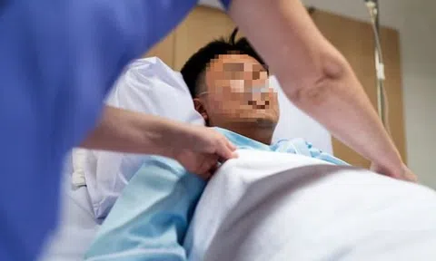 Vợ bỏ đi khi chồng bệnh nặng, chồng vừa qua đời liền có hành động gây phẫn nộ