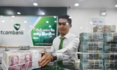 Vietcombank 'cô đơn' cùng khoản lãi chục nghìn tỷ