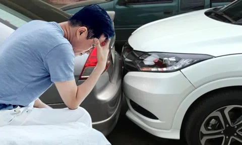 Lái xe trên cao tốc, người đàn ông bị ô tô khác đâm thiệt hại 464 triệu đồng, công ty bảo hiểm tuyên bố: “Không thể bồi thường vì 2 người là cha con"