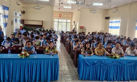 Hội Luật gia tỉnh An Giang tổ chức tuyên truyền Luật Tư pháp người chưa thành niên