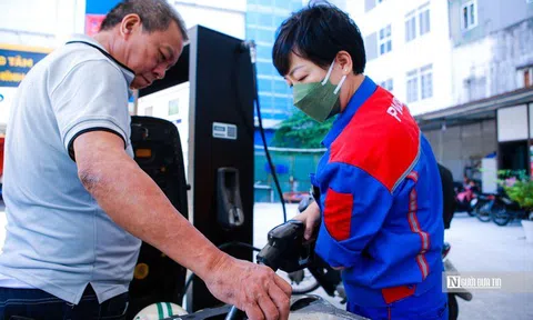 ĐBQH: Xăng là mặt hàng thiết yếu, không nên đánh thuế tiêu thụ đặc biệt