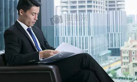 Đàn ông sau tuổi 30 lưu ý: 3 ĐIỀU phải nghĩ, 5 VIỆC phải làm nếu muốn sang giàu, 'vợ đẹp con khôn', bạn bè nể trọng!