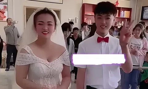 Chàng trai 20 tuổi cưới vợ già hơn 16 tuổi, cái kết thật bất ngờ