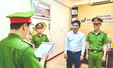 Khởi tố, bắt tạm giam hiệu trưởng Trần Kim Quyên