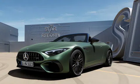 Mercedes-AMG SL 63 S E Performance - roadster PHEV giá 12,29 tỷ đồng