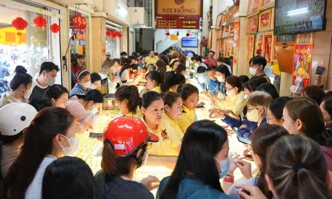 Giá vàng miếng rớt mạnh