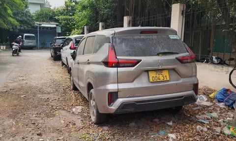Ô tô đỗ cả năm trên phố Sài Gòn không ai đến nhận: Hé lộ nguyên nhân