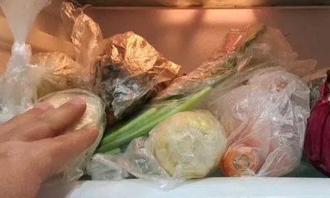 Để túi ni lông trong tủ lạnh gây ung thư? Nghe xong sự thật, nhiều người chạy đi làm ngay 1 việc