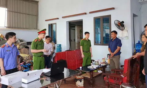 Bắt một cựu chủ tịch xã