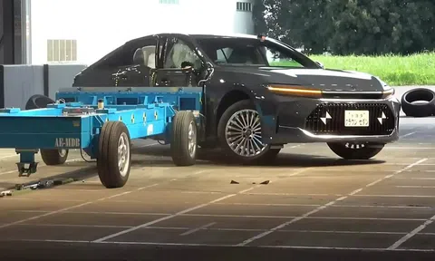 Toyota sở hữu dòng xe an toàn nhất Nhật Bản