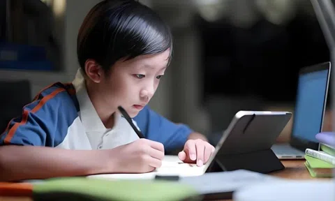 Nếu từ nhỏ con bạn đã có 4 phẩm chất này thì lớn lên, cuộc sống thành công: Đời có "xô" mấy cũng không gục!