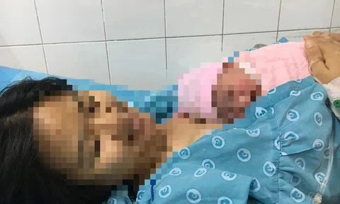 Thạc sĩ 35 tuổi sinh con không cắt dây rốn, ngâm nhau trong muối, con viêm phổi không cho tiêm