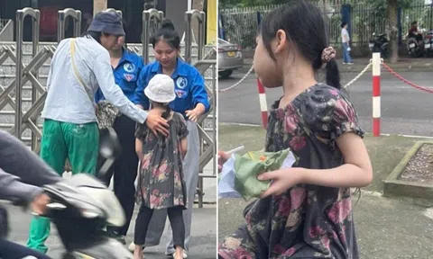 Em gái lớp 2 ngồi cổng trường thi đợi anh trai gây sốt mạng