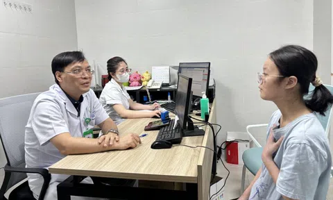 Kỳ tích: Bác sĩ Bệnh viện Việt Đức cứu sống ca bệnh có tỷ lệ gặp chưa đến 1%, khả năng tử vong vô cùng cao