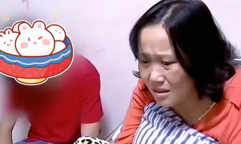 Con trai 14 tuổi vẫn đòi ngủ cùng mẹ, gia đình rạn nứt: "Con lớn không tránh mẹ" nguy hiểm đến thế nào?