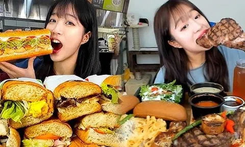 'Nữ hoàng bụng bự' khiến người hâm mộ kinh ngạc vì dạ dày 'siêu to'