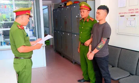Tạm giữ hình sự đối tượng tấn công nhân viên y tế tại Khánh Hòa
