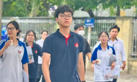 Thông tin chính thức về việc lộ đề thi Toán trên ứng dụng AI