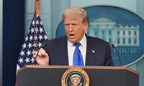 Ông Trump nói có thể gia hạn thời gian hoãn áp thuế