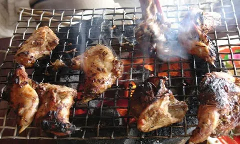 Đặc sản "đáng sợ" xưa không ai ăn nay dân phố săn lùng, 200.000 đồng/kg