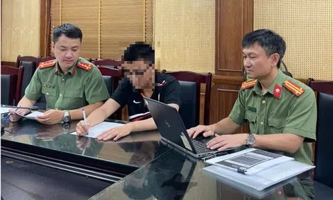 Khởi tố vụ án làm lộ bí mật nhà nước liên quan kỳ thi tốt nghiệp THPT 2025: Hé lộ chiêu trò của nam sinh ở Hà Nội