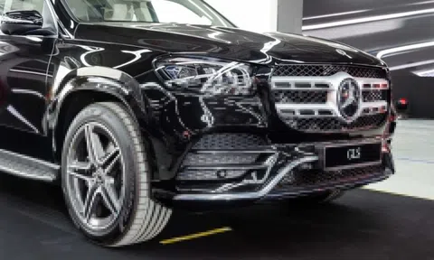 Xe Mercedes-Benz nhập Mỹ có giá bao nhiêu nếu giảm thuế nhập khẩu?