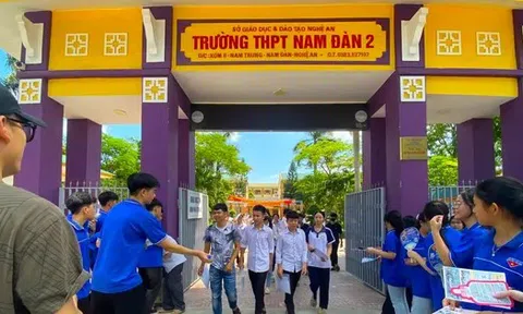 Sốc toàn tập: Lý do điểm chuẩn lớp 10 ở Nghệ An thấp chưa từng có