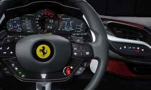 Ferrari thừa nhận phím cảm ứng trên ôtô là sai lầm