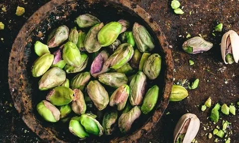 Người Việt "chịu chơi": Chi gần 4.000 tỷ đồng mua một loại hạt về "nhâm nhi"