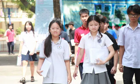 Một số trường THPT tại Hà Nội hạ điểm chuẩn vào lớp 10