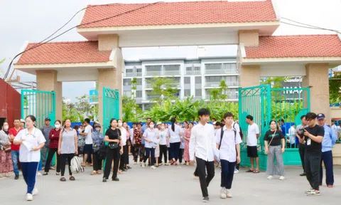 Hải Phòng: ‘Lỗi kỹ thuật’ khiến thí sinh từ đỗ thành trượt nguyện vọng chuyên vào lớp 10