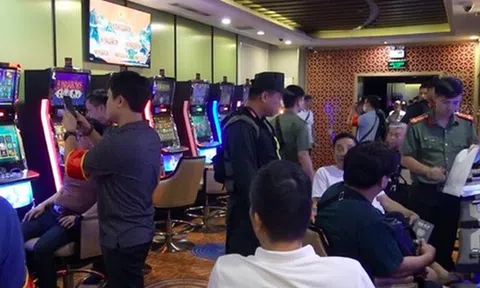 Vụ đánh bạc 107 triệu USD tại khách sạn Pullman: Yêu cầu 4 bị can bỏ trốn ra đầu thú