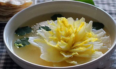 Mỹ đánh giá đây là loại rau “tốt nhất thế giới”, rất quen thuộc tại chợ Việt, nhiều nhà ăn hàng ngày