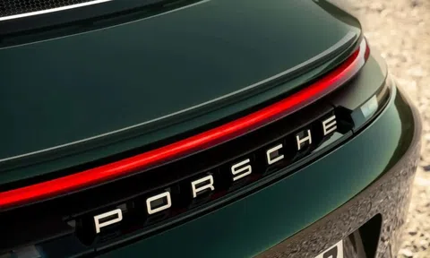 Porsche thừa nhận kinh doanh không hiệu quả vì xe điện