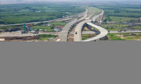 Đường nối Quốc lộ 51 vào sân bay Long Thành trước ngày thông xe