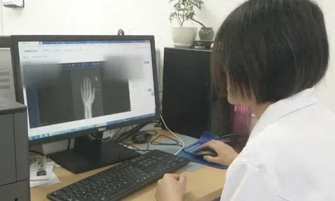 Bé gái 6 tuổi dậy thì sớm vì nửa năm uống loại sữa nhiều bố mẹ "đua nhau" mua cho con