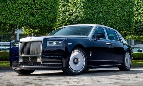 Rolls-Royce Phantom Extended lấy cảm hứng từ tranh tường Trung Hoa