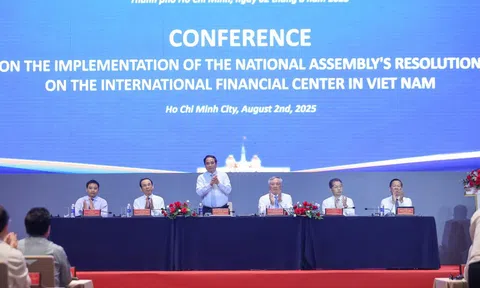 Thủ tướng chủ trì hội nghị về Trung tâm tài chính quốc tế tại TP.HCM