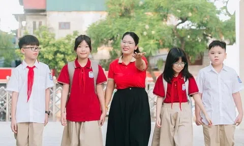Bộ GD&ĐT hướng dẫn dạy học 2 buổi/ngày: Không quá tải, phát triển toàn diện học sinh