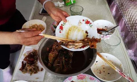 3 người trong một nhà lần lượt mắc ung thư vì thói quen "tưởng tốt mà xấu"