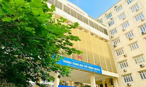 Trường cũ của nữ sinh 2k3 vừa lập kỷ lục 70 năm mới có 1 lần ở NEU: Là "đỉnh lưu" giới học thuật, nghe tên đã ngưỡng mộ