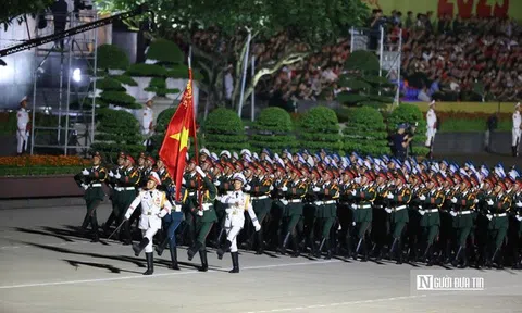 Buổi tổng hợp luyện đầu tiên trên Quảng trường Ba Đình