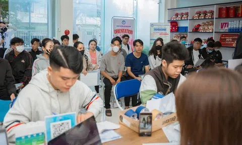 Đã trúng tuyển đại học, nhiều thí sinh bất ngờ chuyển hướng học cao đẳng
