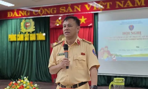 Đà Nẵng đối thoại, tăng cường kiểm tra xử lý xe chở khách vi phạm