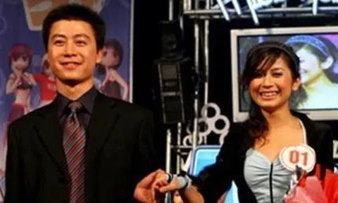 Bức ảnh nghiệt ngã: Người trao giải và người nhận giải Miss Audition 2006 đều vướng lao lý
