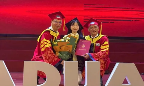Nữ sinh tí hon, mồ côi cha mẹ vượt số phận tốt nghiệp loại giỏi trường Thuỷ lợi