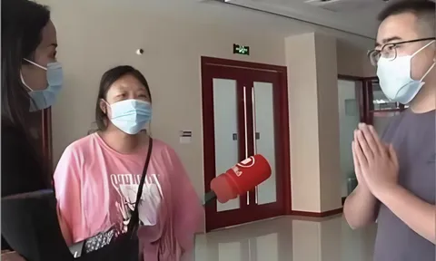 Biết rõ vợ bị lừa, người đàn ông vẫn chuyển khoản 1,5 tỷ đồng cho kẻ lừa đảo: “Tôi đang chuẩn bị chuyển thêm 5 tỷ”